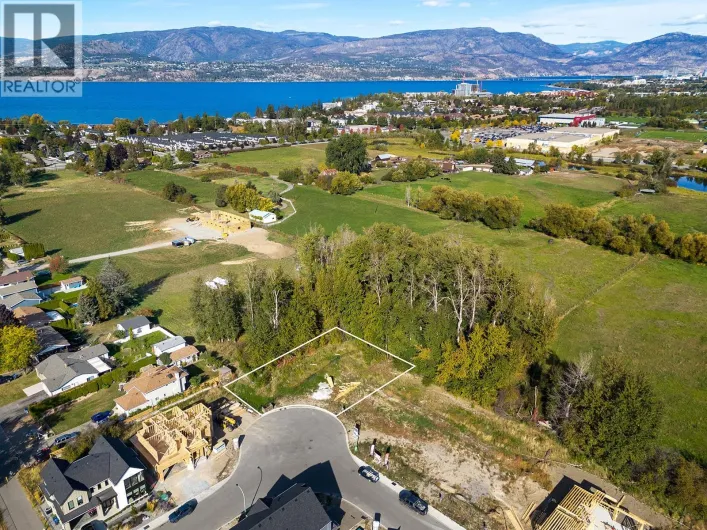 900 Bull Crescent, Kelowna