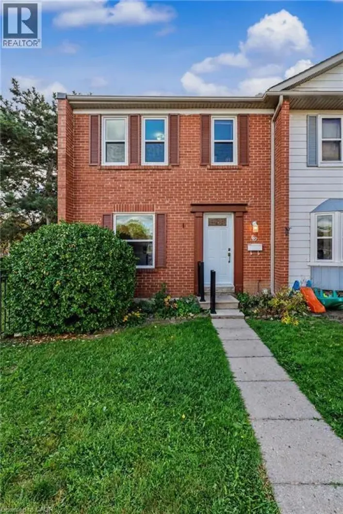 900 CENTRAL PARK Drive Unit# 69, Brampton