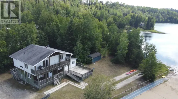 900 Green Lake RD, Dubreuiville