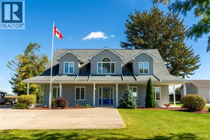 900 ST CLAIR PARKWAY, St Clair