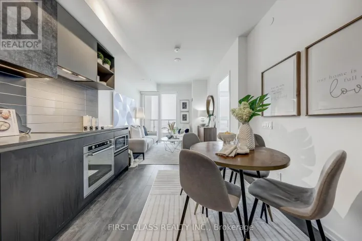 901 - 1000 PORTAGE PARKWAY, Vaughan