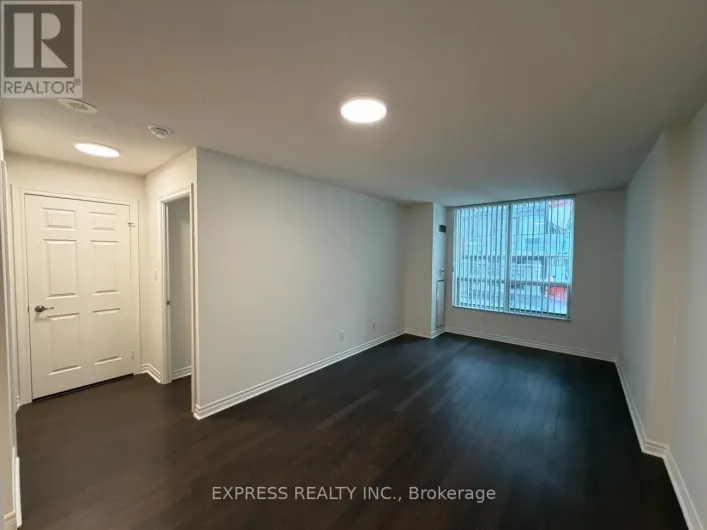 901 - 168 SIMCOE STREET, Toronto