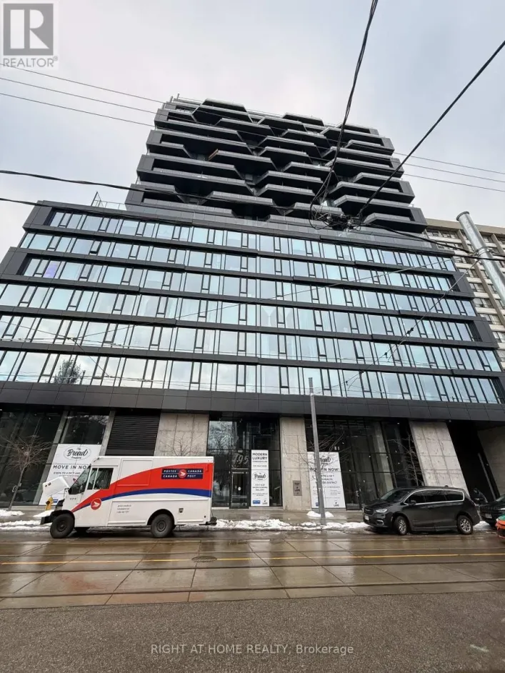 901 - 195 MCCAUL STREET, Toronto