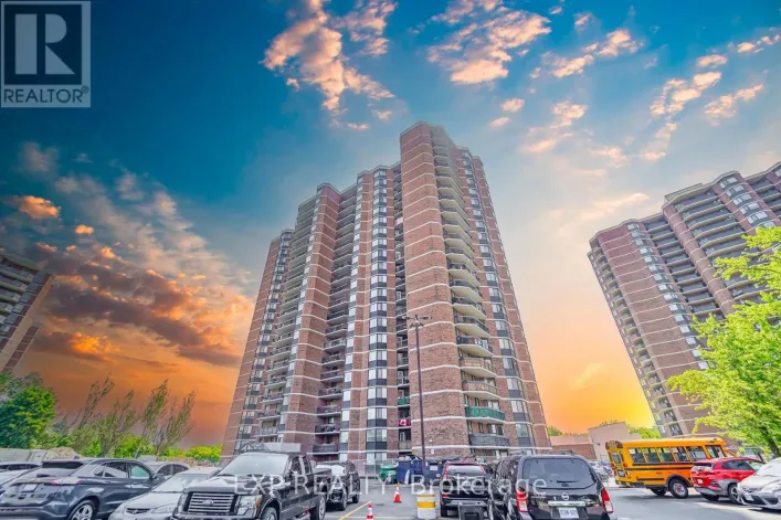 901 - 236 ALBION ROAD, Toronto