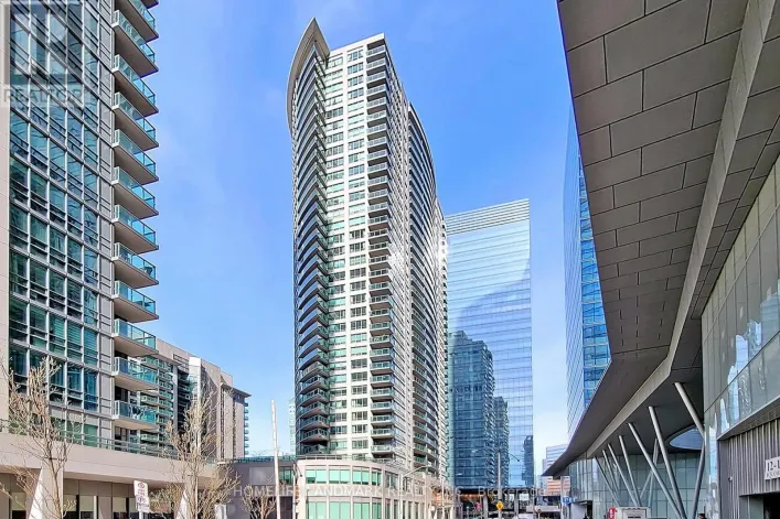 901 - 30 GRAND TRUNK CRESCENT, Toronto