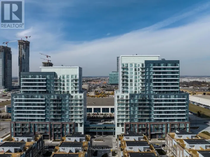 901 - 38 HONEYCRISP CRESCENT, Vaughan