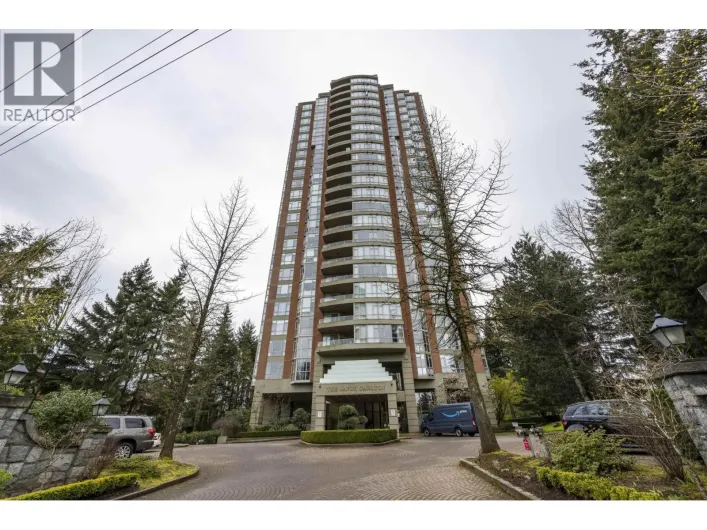901 6888 STATION HILL DRIVE, Burnaby
