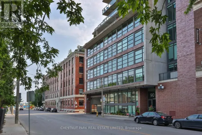 901 - 90 BROADVIEW AVENUE, Toronto