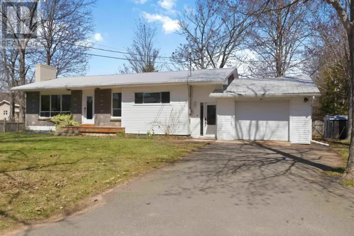 901 Carol Street, Greenwood