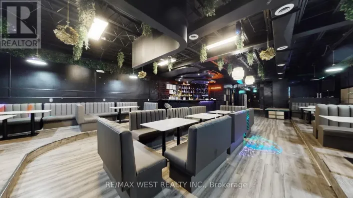 901 JANE STREET, Toronto