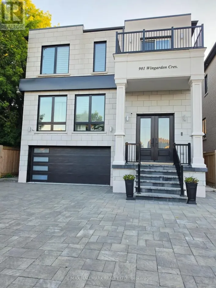 901 WINGARDEN CRESCENT, Pickering