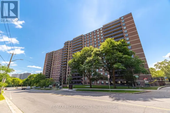 902 - 15 LA ROSE AVENUE, Toronto