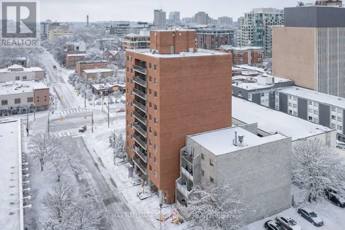 902 - 154 NELSON STREET, Ottawa
