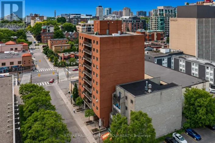 902 - 154 NELSON STREET, Ottawa