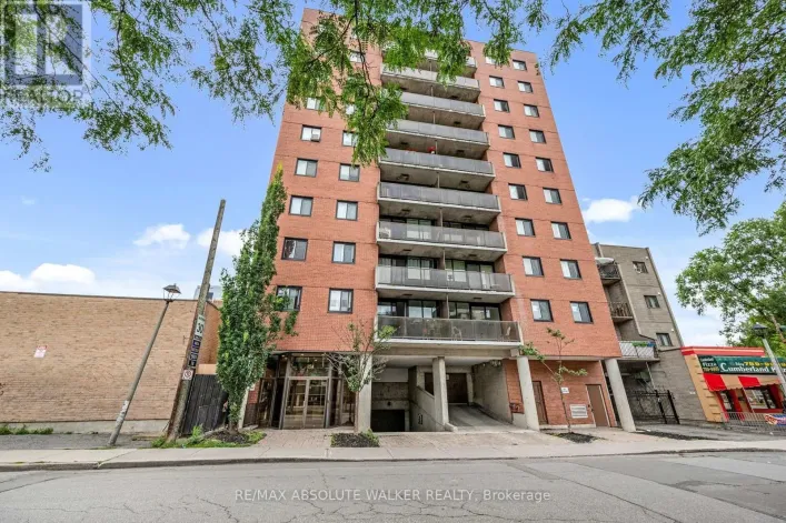 902 - 154 NELSON STREET, Ottawa