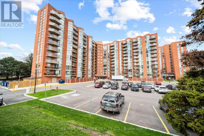 902 - 20 DEAN PARK ROAD, Toronto