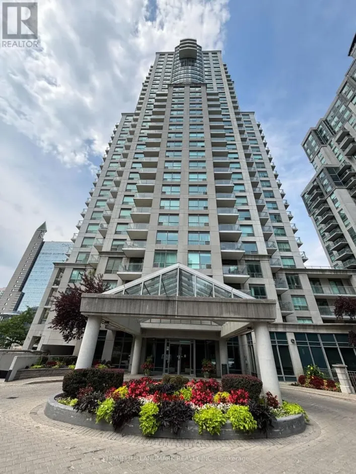 902 - 21 HILLCREST AVENUE, Toronto