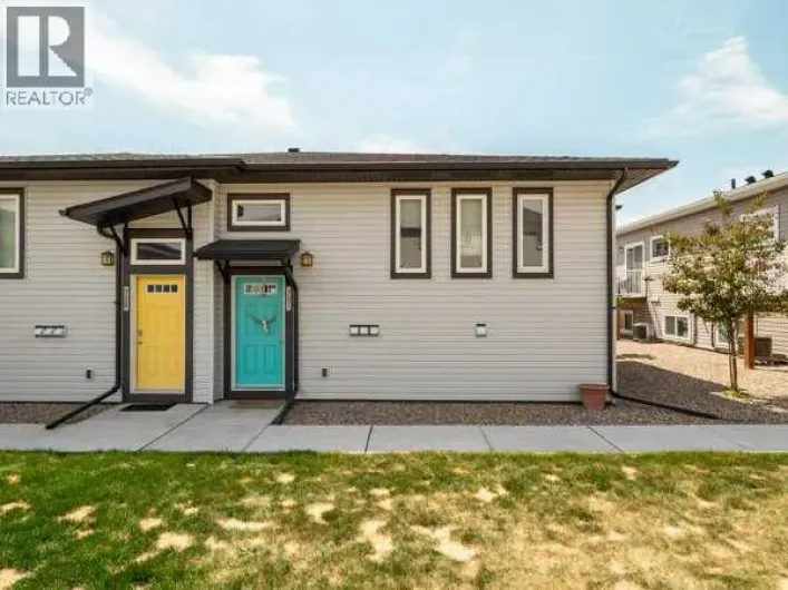 902, 210 Firelight Way W, Lethbridge
