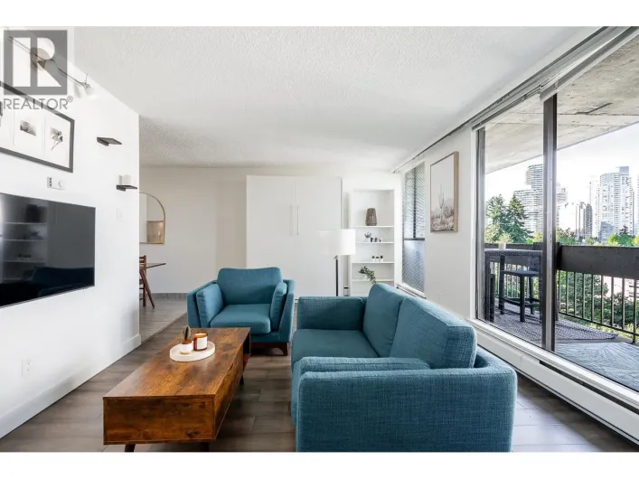 902 4105 IMPERIAL STREET, Burnaby