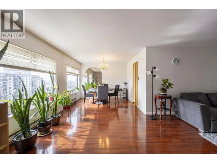 902 615 BELMONT STREET, New Westminster