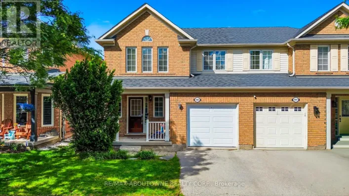 902 GAZLEY CIRCLE, Milton