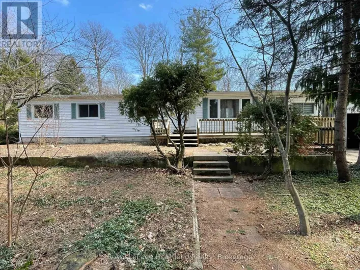 902 WHITE CEDAR DR. - 35791 BAYFIELD RIVER ROAD, Central Huron