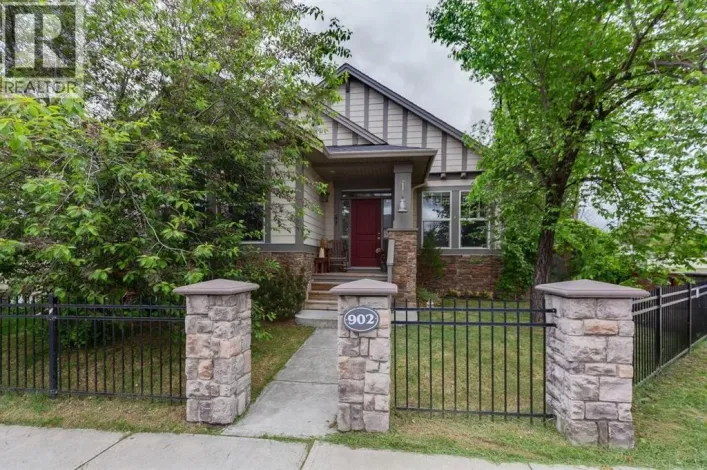 902 Williamstown Boulevard NW, Airdrie