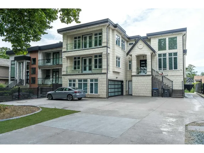 House for sale: 9021 BEN NEVIS CRESCENT, Surrey