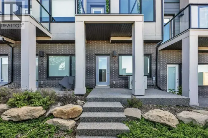903, 218 Sherwood Square NW, Calgary