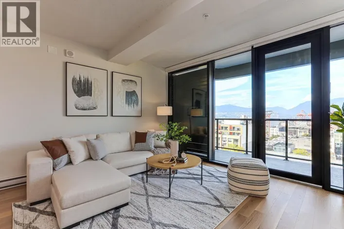 903 239 KEEFER STREET, Vancouver