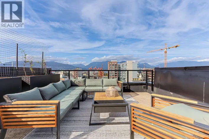 903 239 KEEFER STREET, Vancouver