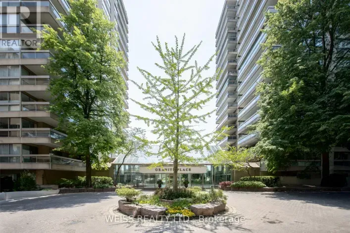 903 - 63 ST. CLAIR AVENUE W, Toronto