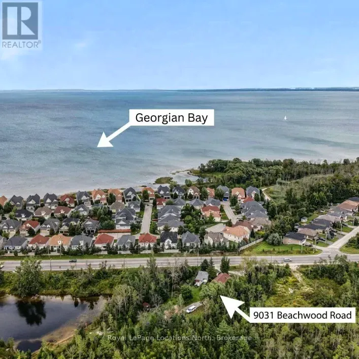 9031 BEACHWOOD ROAD, Wasaga Beach