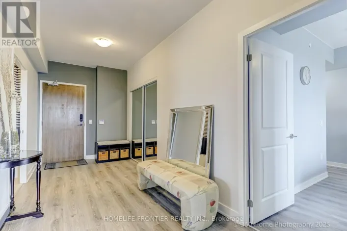 904 - 100 EAGLE ROCK WAY W, Vaughan