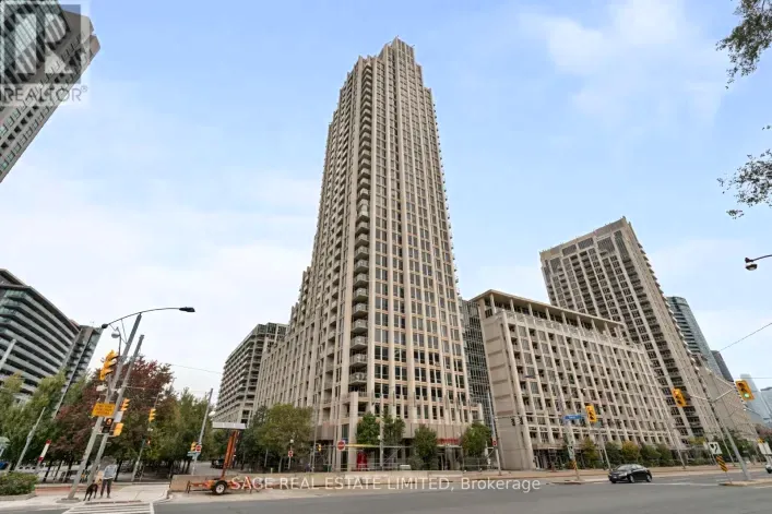 904 - 628 FLEET STREET, Toronto