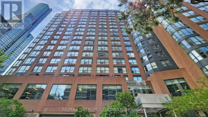 904 - 7 CARLTON STREET, Toronto
