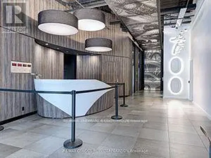 904 - 700 KING STREET W, Toronto