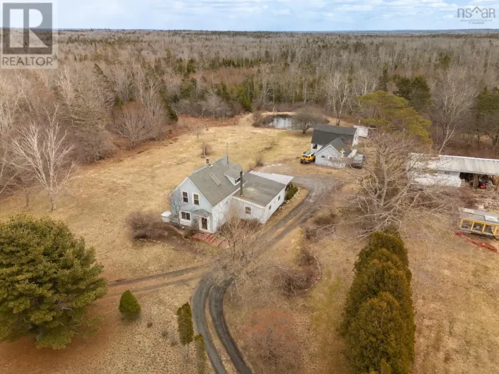 904 Brazil Lake Road, Brazil Lake