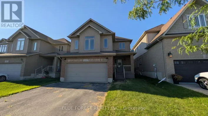 904 FRONTENAC CRESCENT, Woodstock