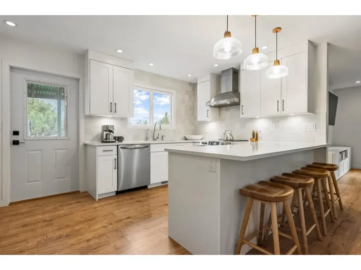 9046 BROADWAY STREET|Chilliwack Proper South, Chilliwack