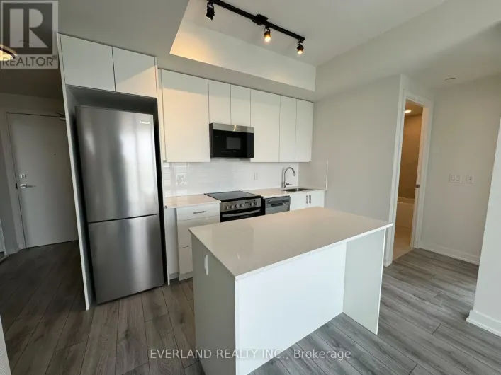 905 - 15 ELLERSLIE AVENUE, Toronto