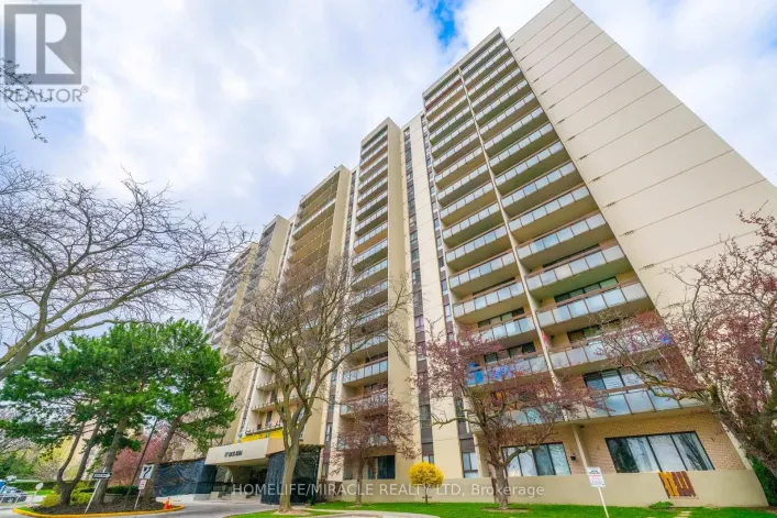 905 - 177 LINUS ROAD, Toronto
