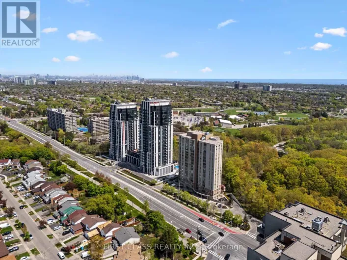 905 - 200 BURNHAMTHORPE ROAD E, Mississauga