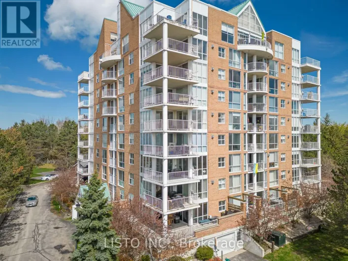 905 - 24 RAMBLINGS WAY, Collingwood