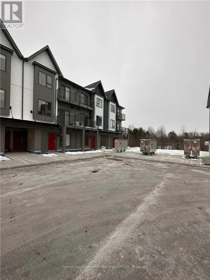 905 - 2635 WILLIAM JACKSON DRIVE, Pickering