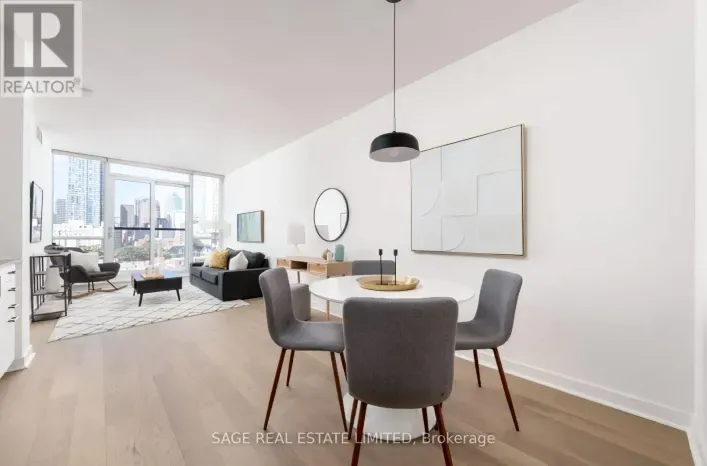 Apartment for sale: 905 - 320 RICHMOND STREET E, Toronto