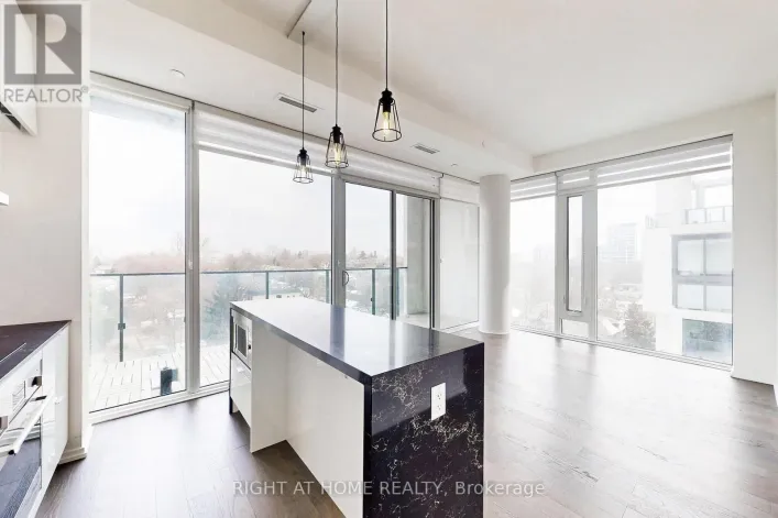 905 - 5 SOUDAN AVENUE, Toronto