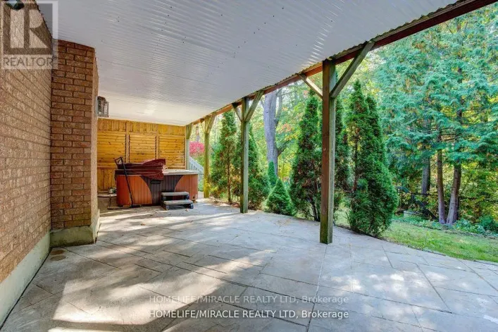 905 ALANBURY CRESCENT, Pickering
