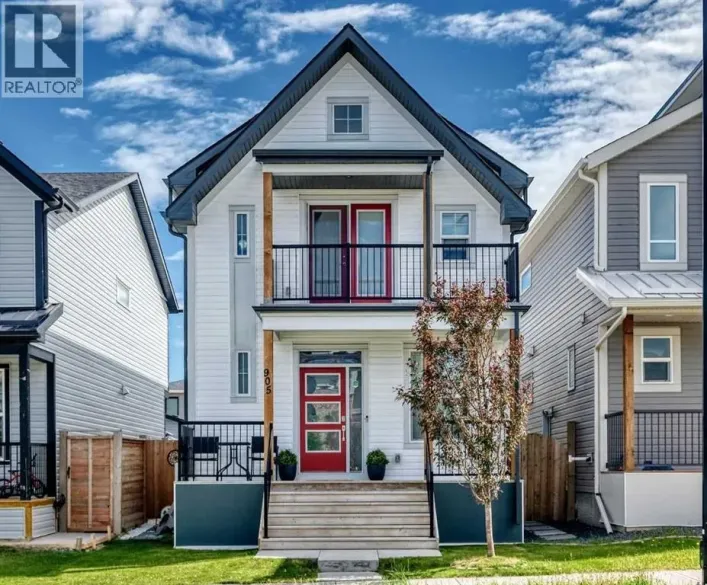 905 Livingston Way NE, Calgary