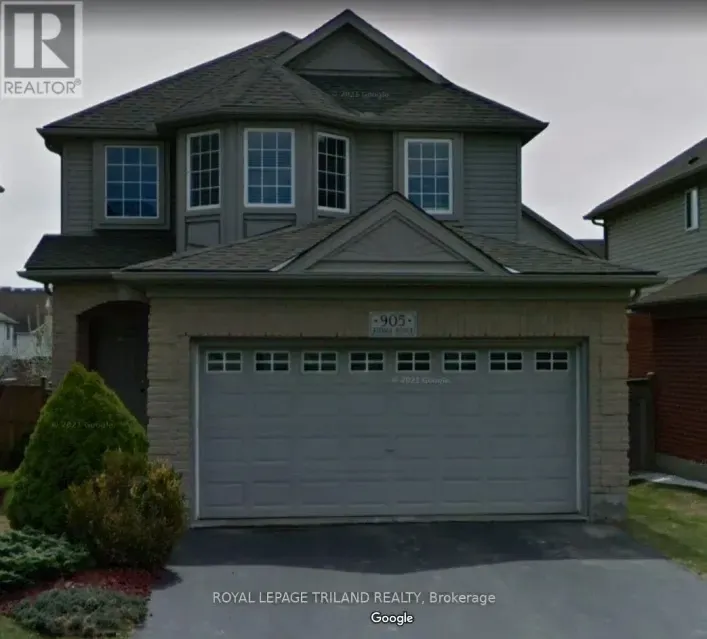 905 REDOAK AVENUE, London North